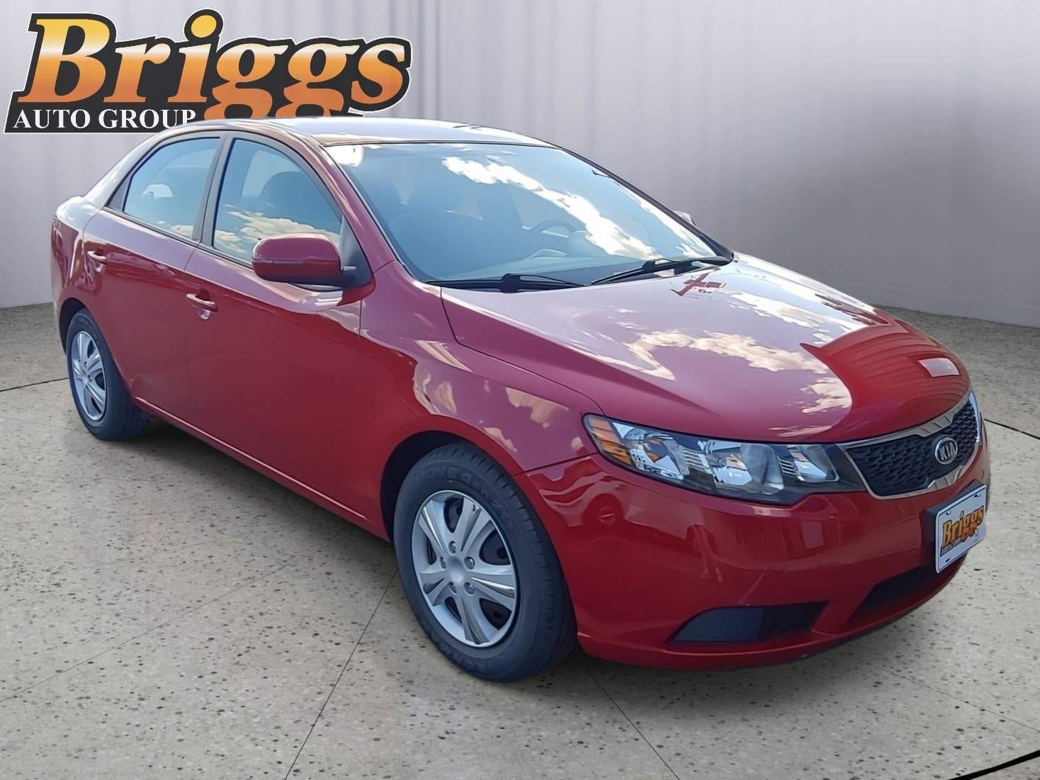 2013 Kia Forte — interior view