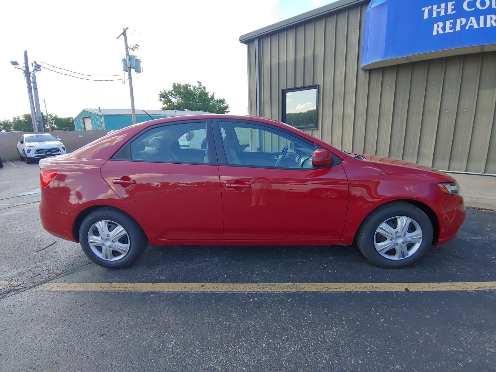 2013 Kia Forte — detail view