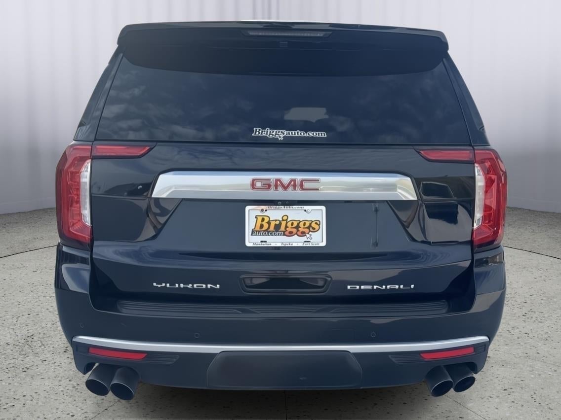 2022 GMC Yukon — detail view