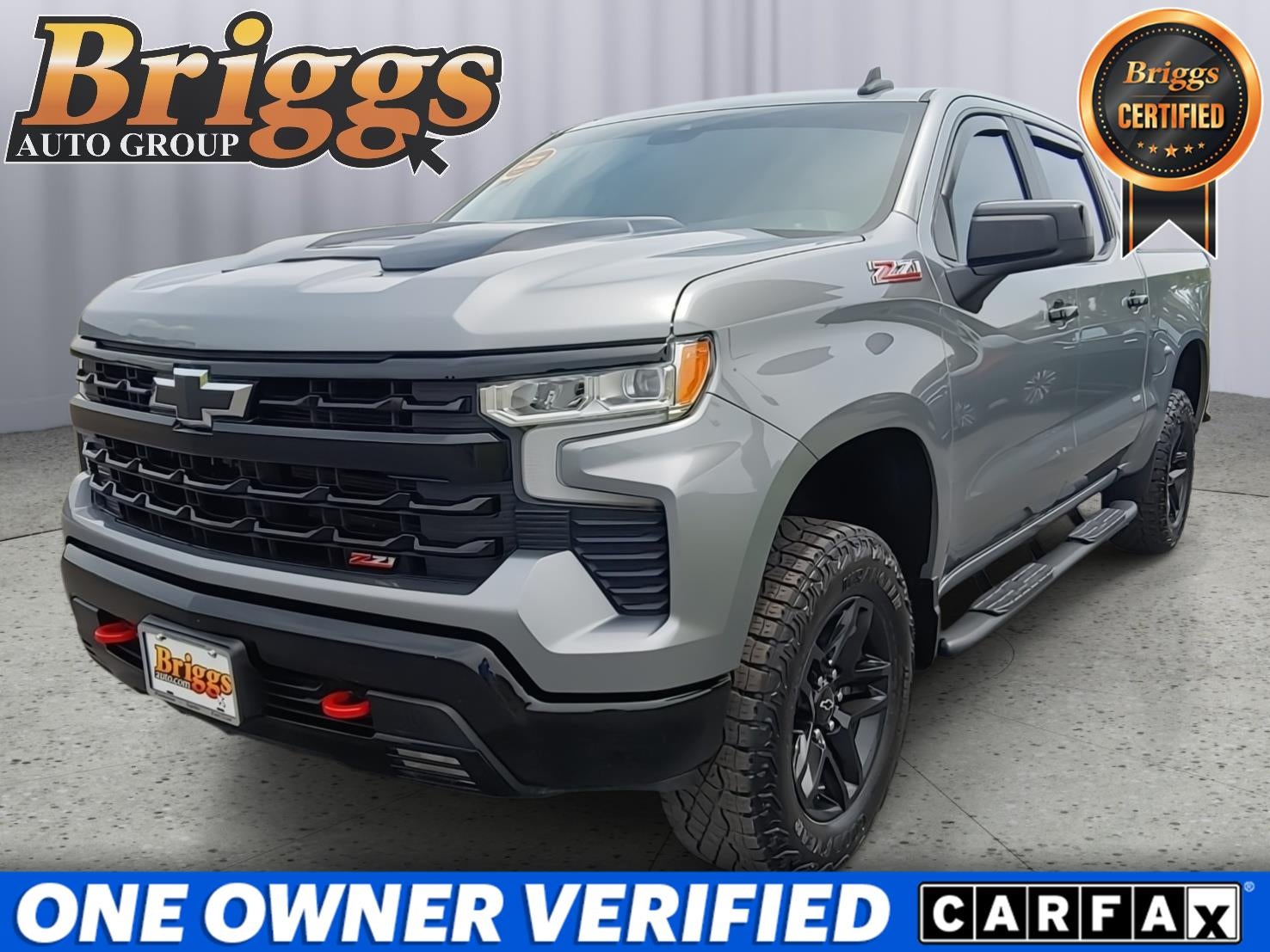2024 Chevrolet Silverado 1500 LT Trail Boss in Sterling Gray Metallic — front three-quarter view