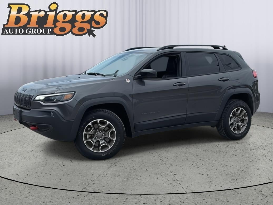 2022 Jeep Cherokee — side profile view